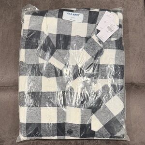Old Navy Monochrome Checkered Men’s PJ set